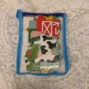 Happy go fluffy 16 piece farm jigsaw puzzle in bag